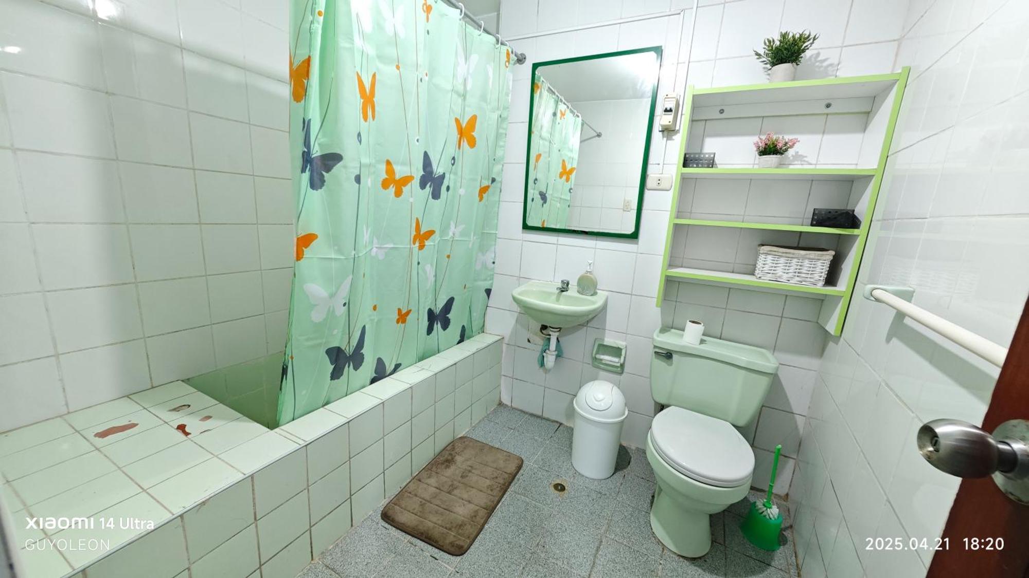 Yellow House 후안차코 외부 사진
